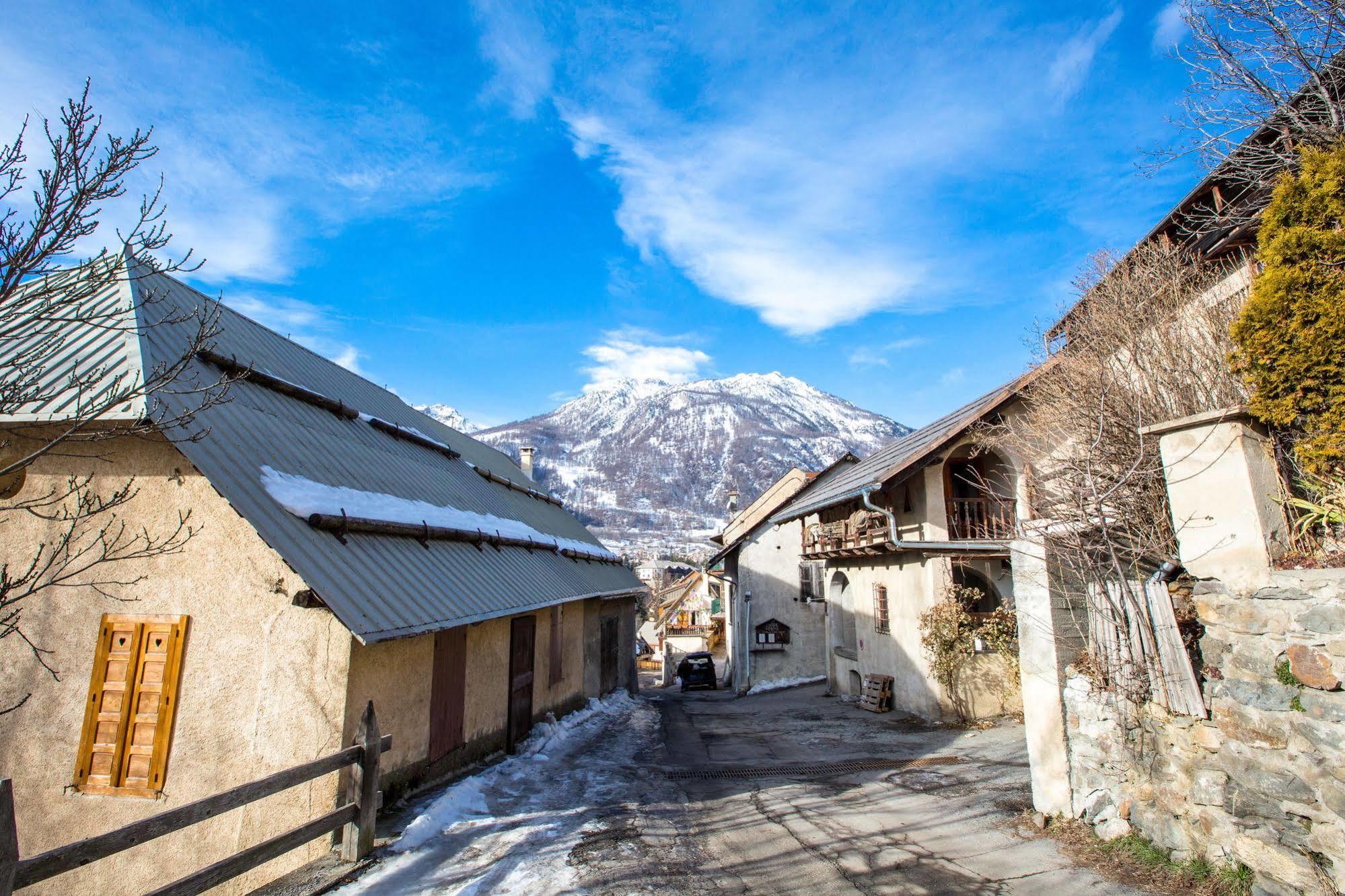 Langley Hotel La Vieille Ferme La Salle-les-Alpes Εξωτερικό φωτογραφία