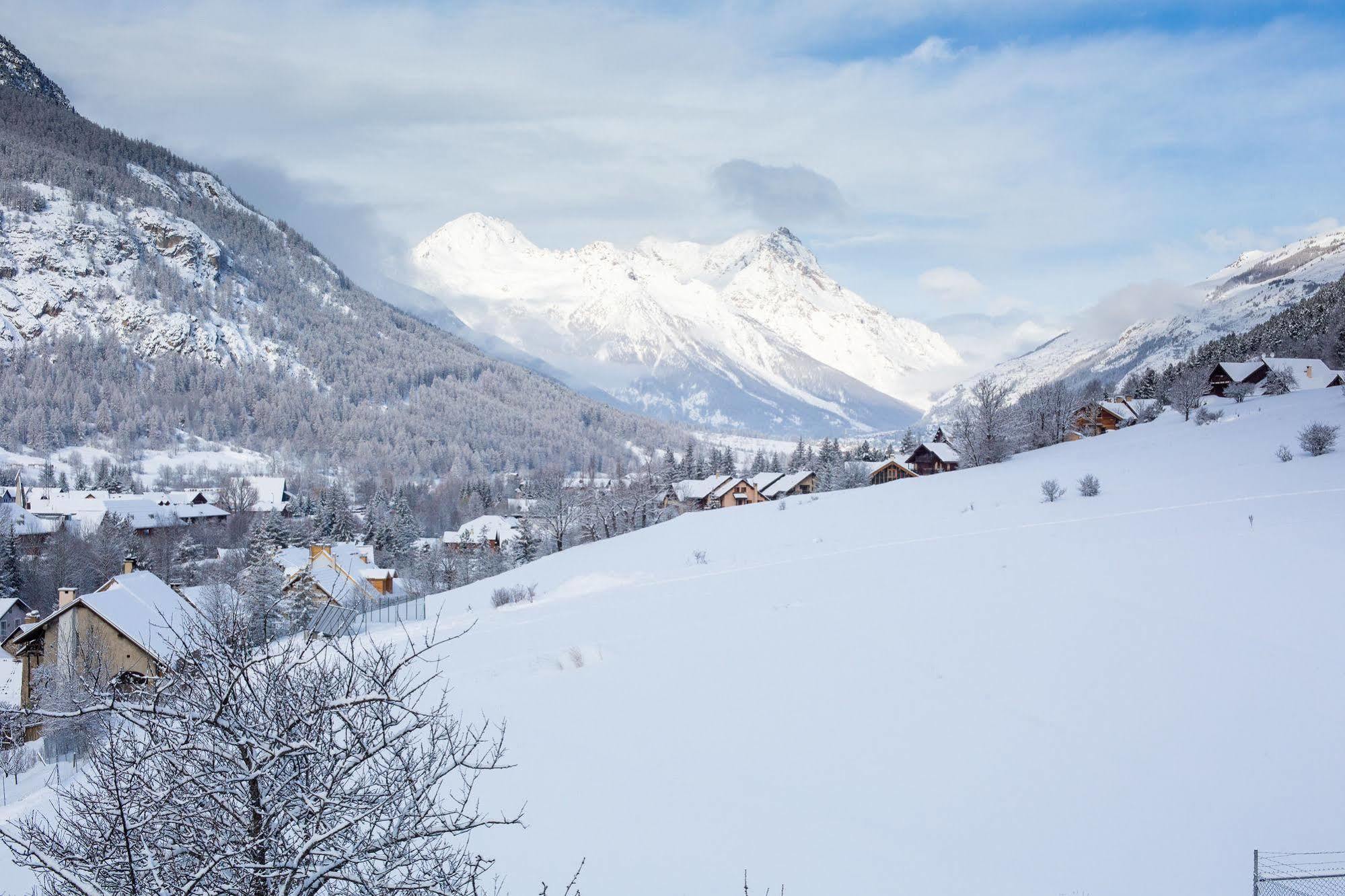 Langley Hotel La Vieille Ferme La Salle-les-Alpes Εξωτερικό φωτογραφία